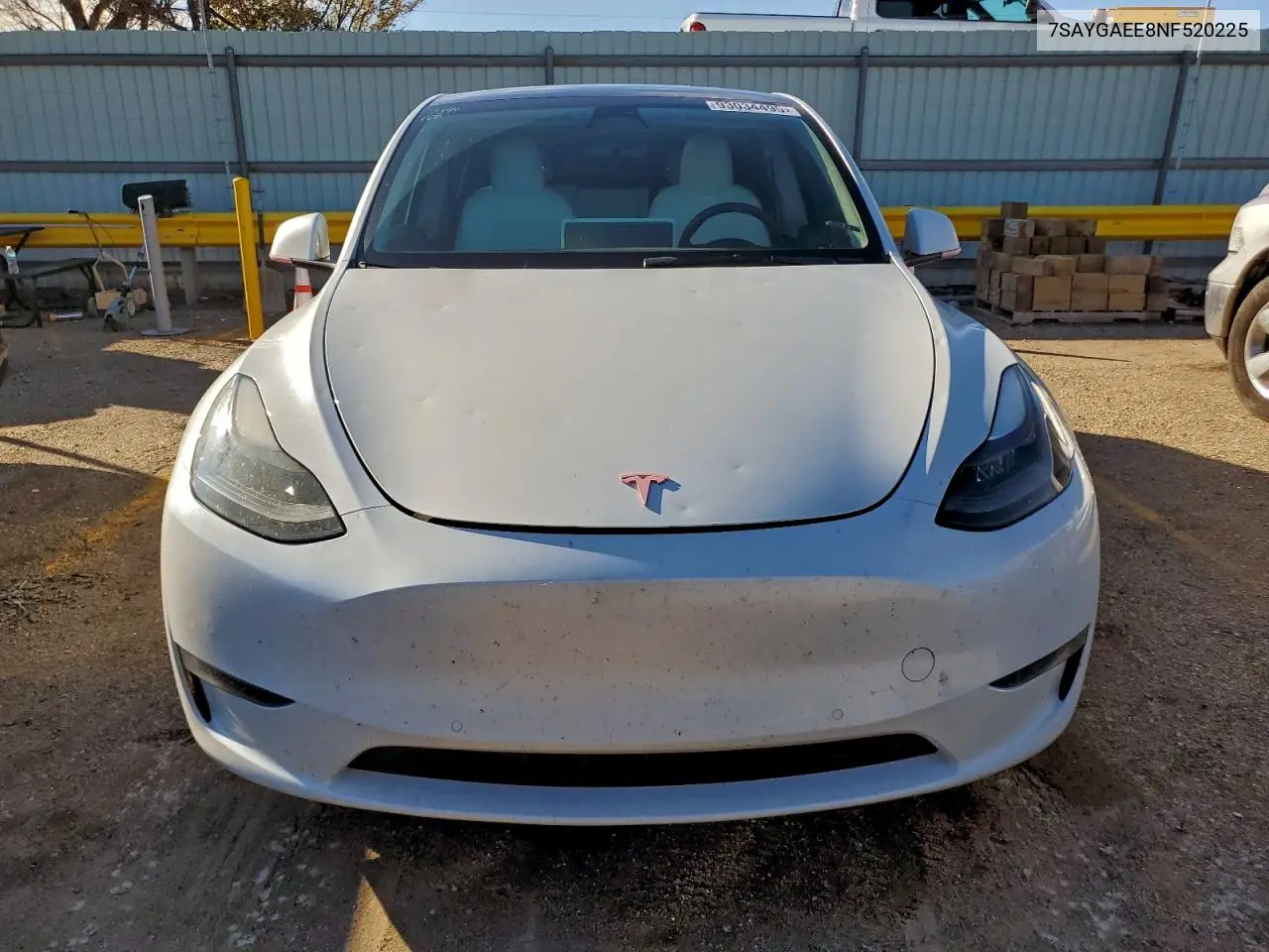 7SAYGAEE8NF520225 2022 Tesla Model Y