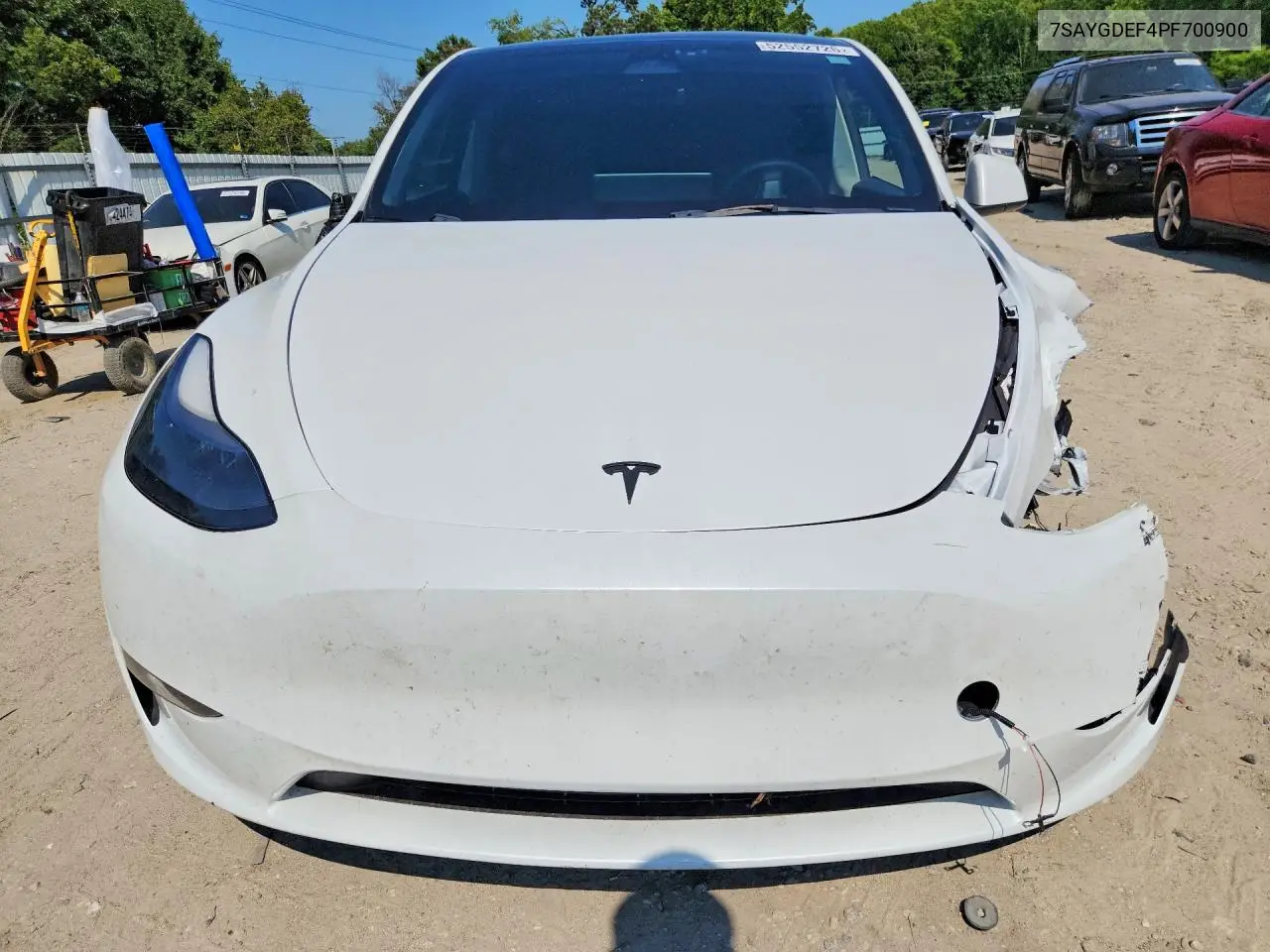 2023 Tesla Model Y VIN: 7SAYGDEF4PF700900 Lot: 52552726