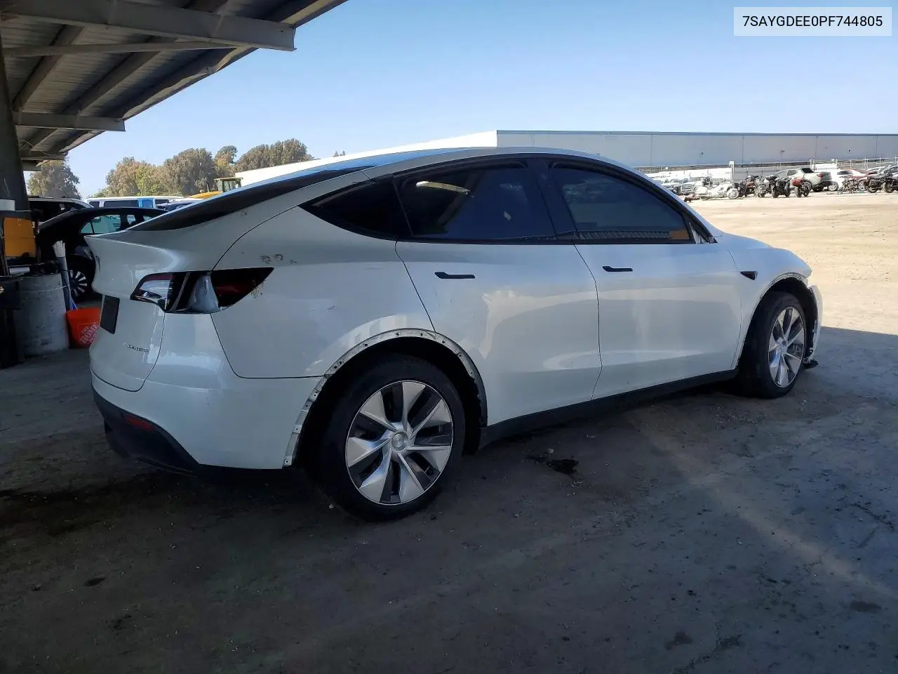 2023 Tesla Model Y VIN: 7SAYGDEE0PF744805 Lot: 55782406