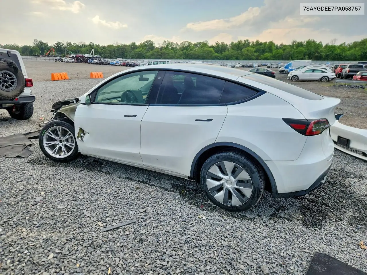 2023 Tesla Model Y VIN: 7SAYGDEE7PA058757 Lot: 56623356