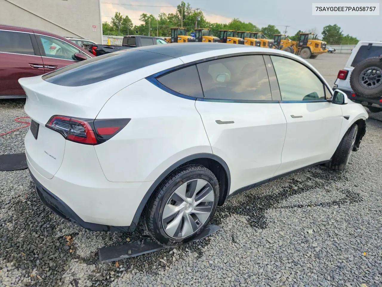 2023 Tesla Model Y VIN: 7SAYGDEE7PA058757 Lot: 56623356