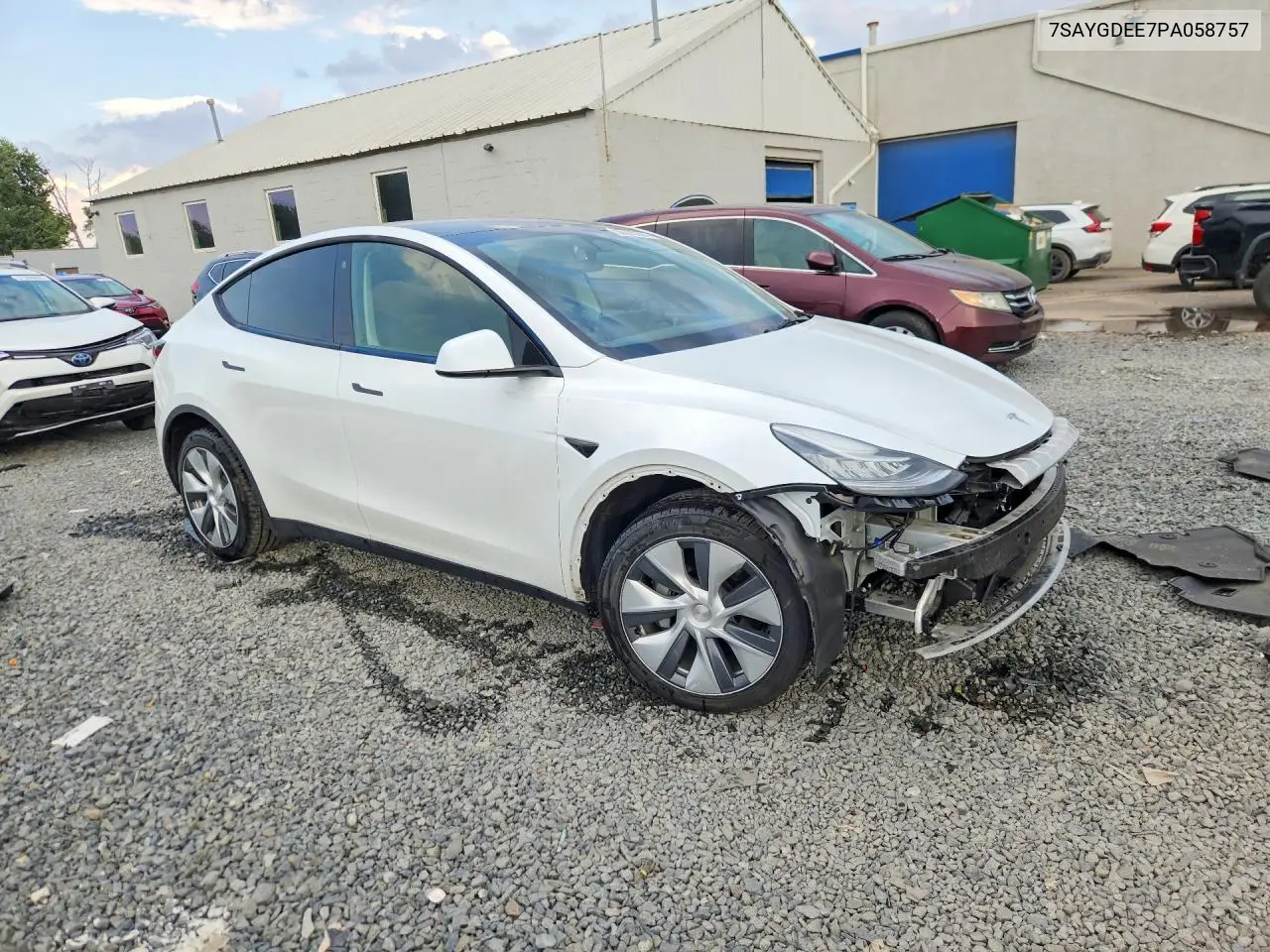 2023 Tesla Model Y VIN: 7SAYGDEE7PA058757 Lot: 56623356