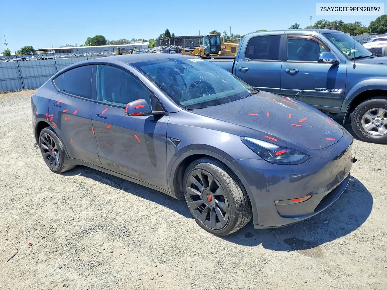 2023 Tesla Model Y VIN: 7SAYGDEE9PF928897 Lot: 59191076
