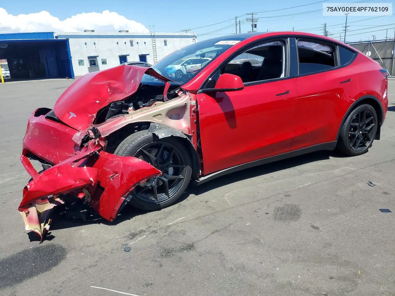 2023 Tesla Model Y VIN: 7SAYGDEE4PF762109 Lot: 61090236