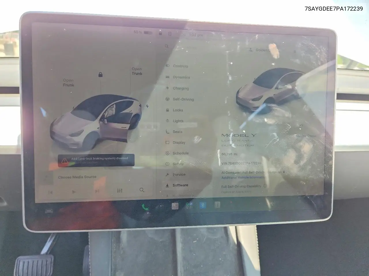 2023 Tesla Model Y VIN: 7SAYGDEE7PA172239 Lot: 61427556