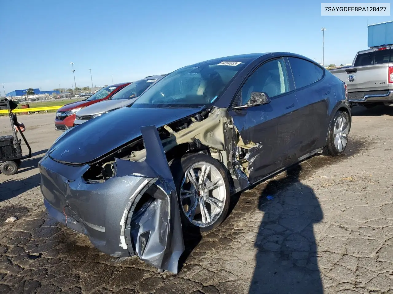 7SAYGDEE8PA128427 2023 Tesla Model Y