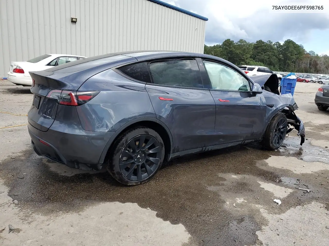 7SAYGDEE6PF598765 2023 Tesla Model Y