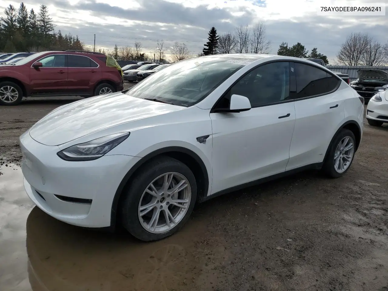 7SAYGDEE8PA096241 2023 Tesla Model Y