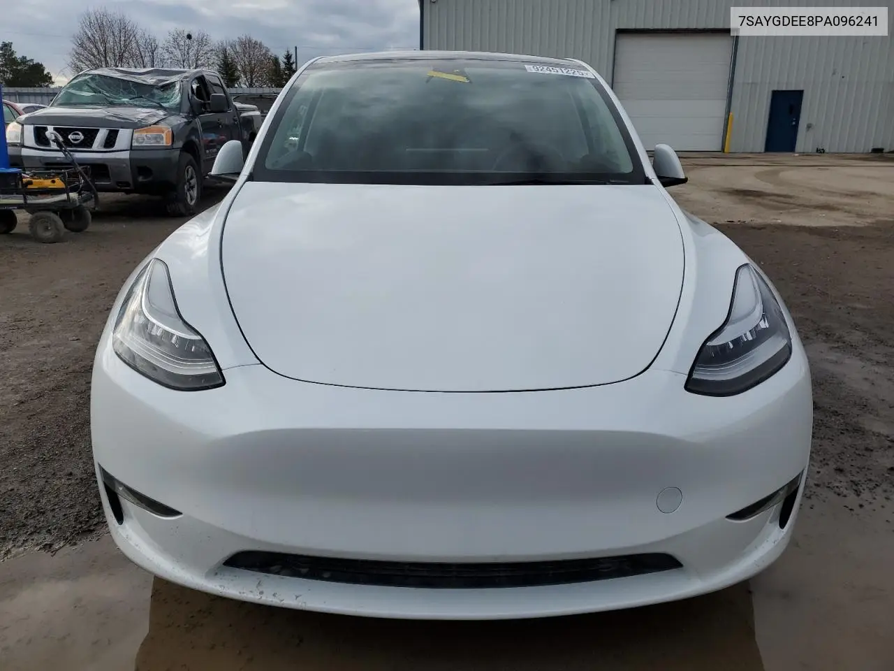 7SAYGDEE8PA096241 2023 Tesla Model Y