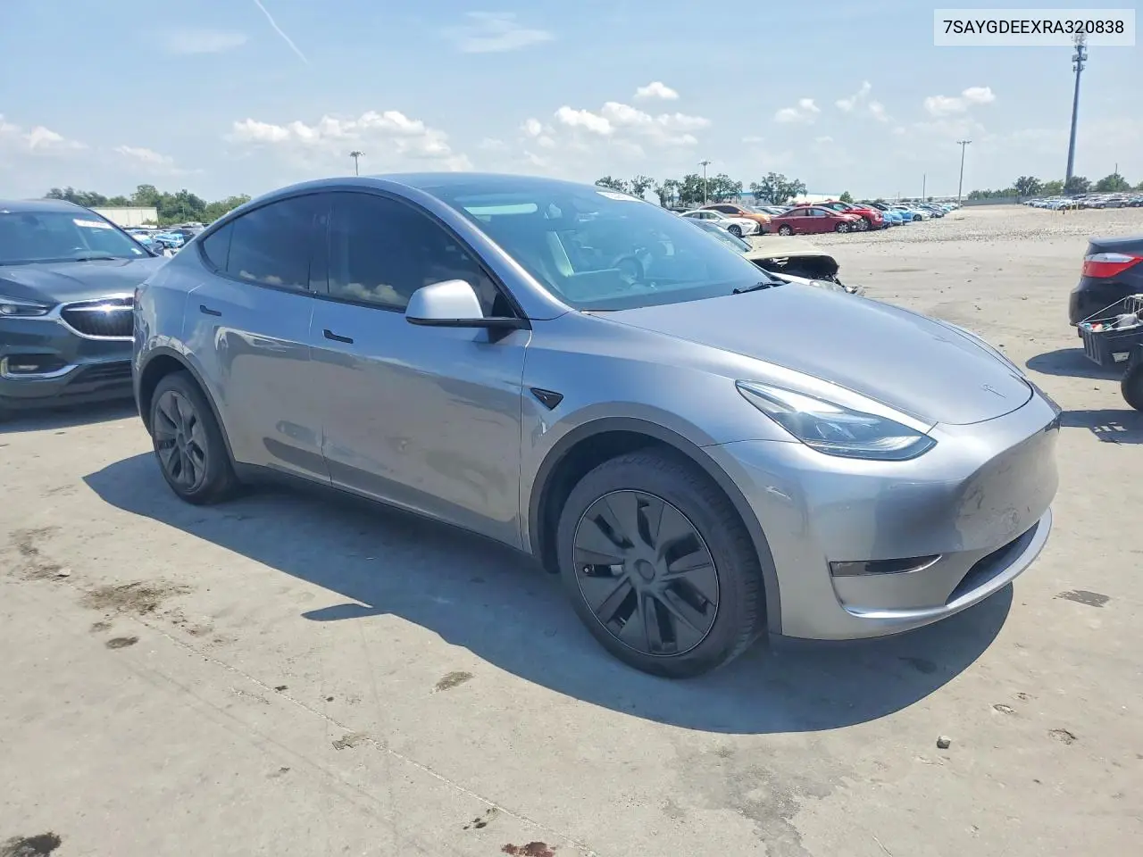7SAYGDEEXRA320838 2024 Tesla Model Y