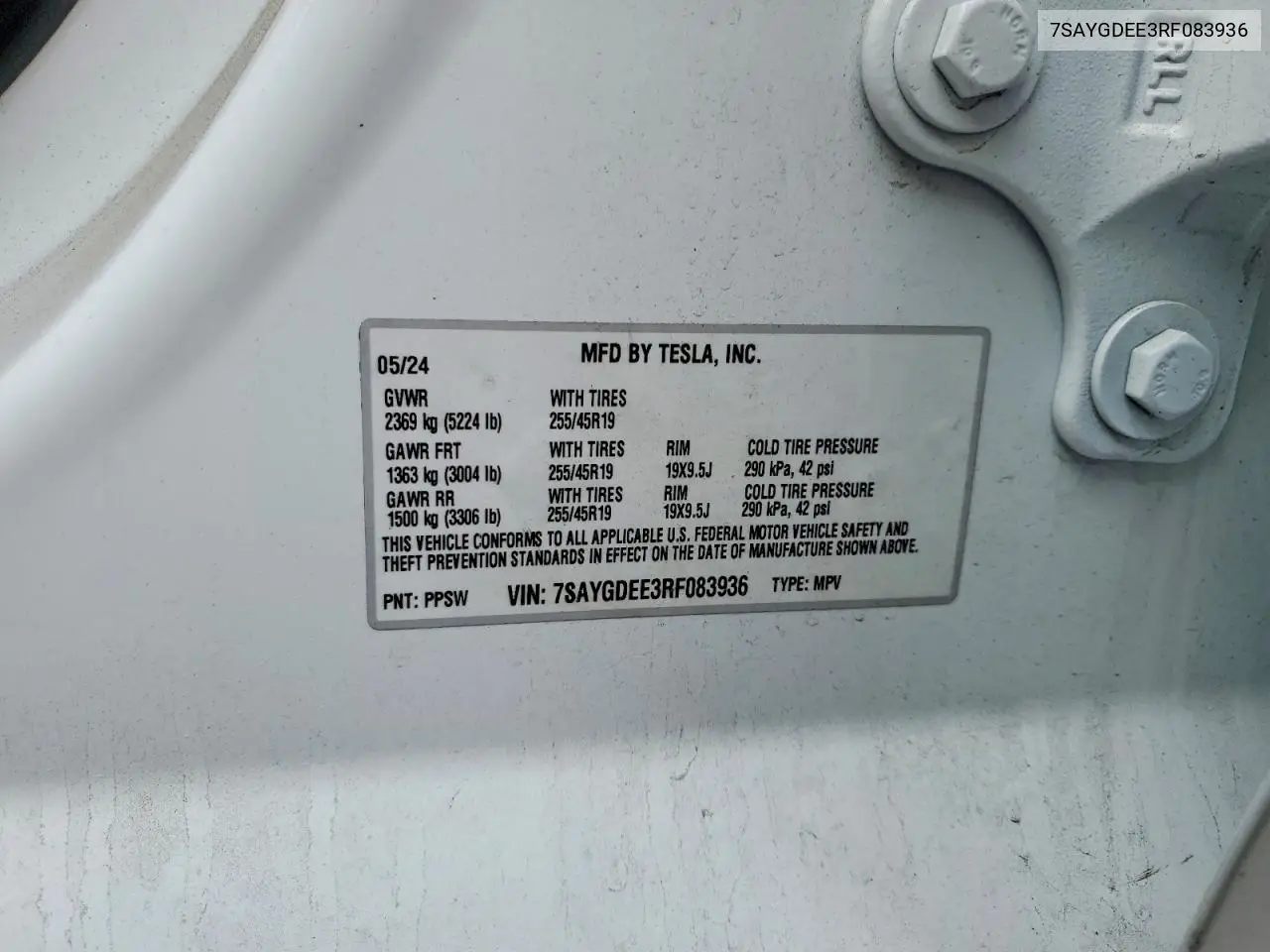2024 Tesla Model Y VIN: 7SAYGDEE3RF083936 Lot: 53823266