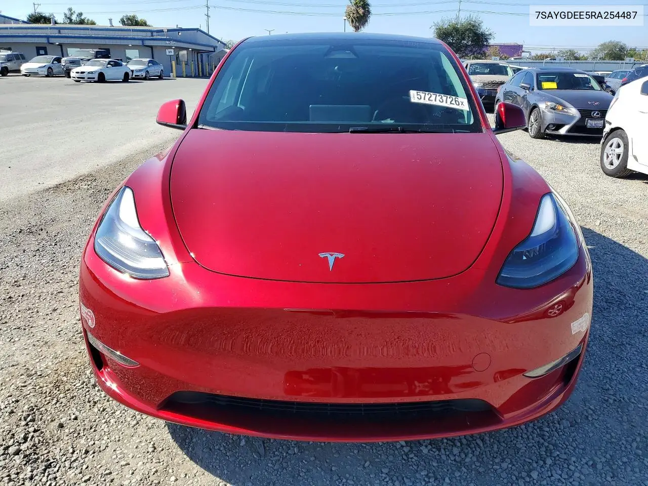 2024 Tesla Model Y VIN: 7SAYGDEE5RA254487 Lot: 57273726