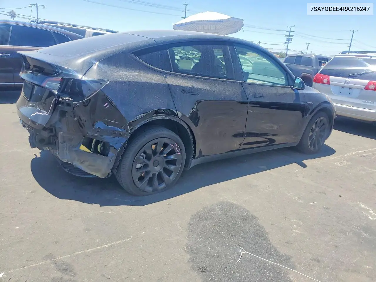 2024 Tesla Model Y VIN: 7SAYGDEE4RA216247 Lot: 59323096