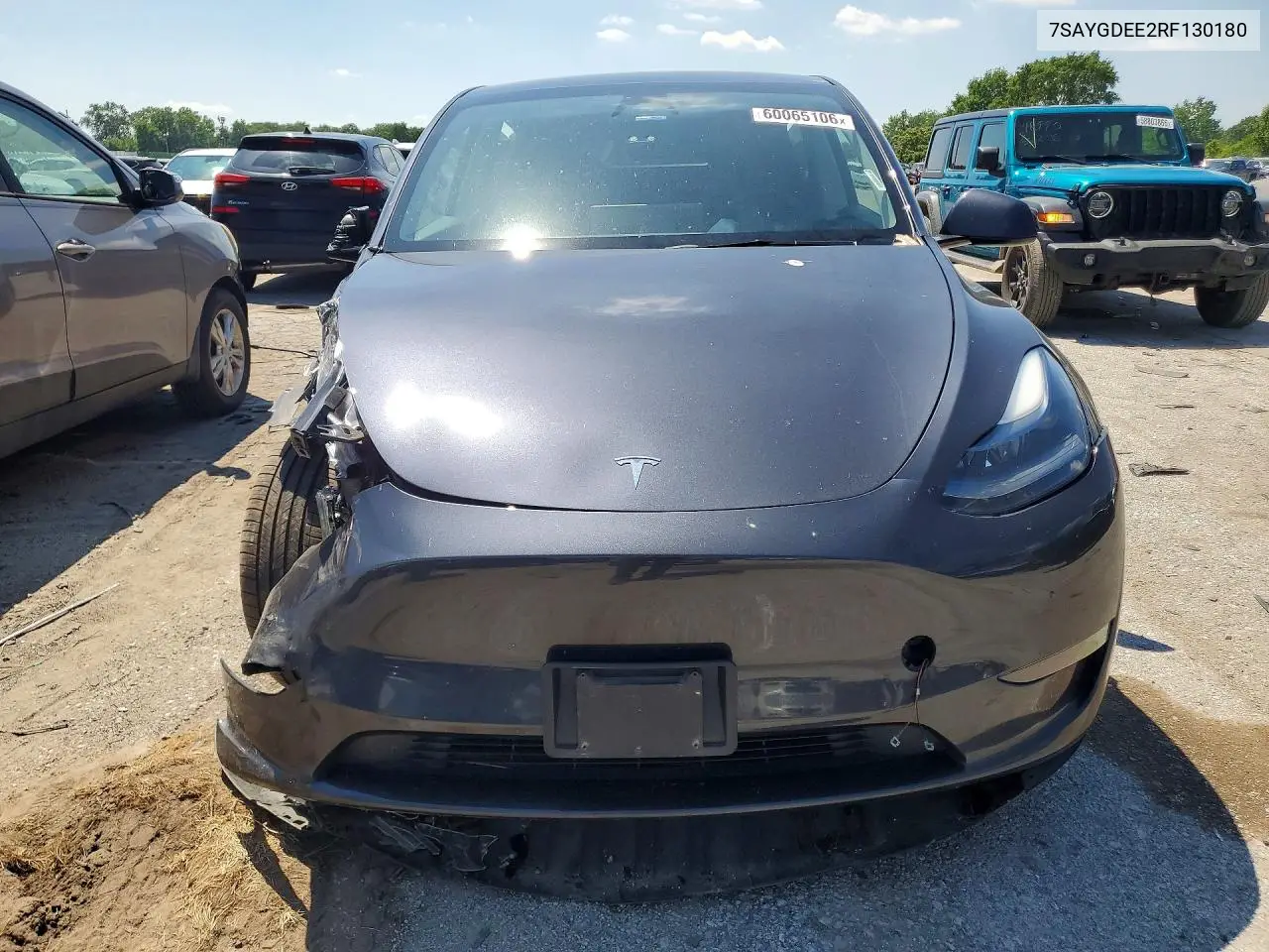 2024 Tesla Model Y VIN: 7SAYGDEE2RF130180 Lot: 60065106