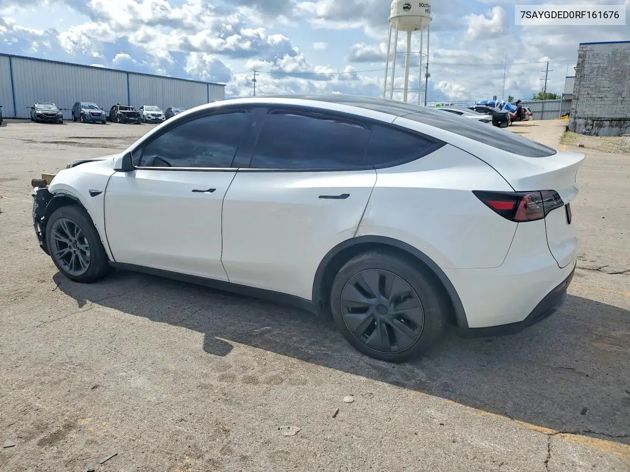 2024 Tesla Model Y VIN: 7SAYGDED0RF161676 Lot: 61889916