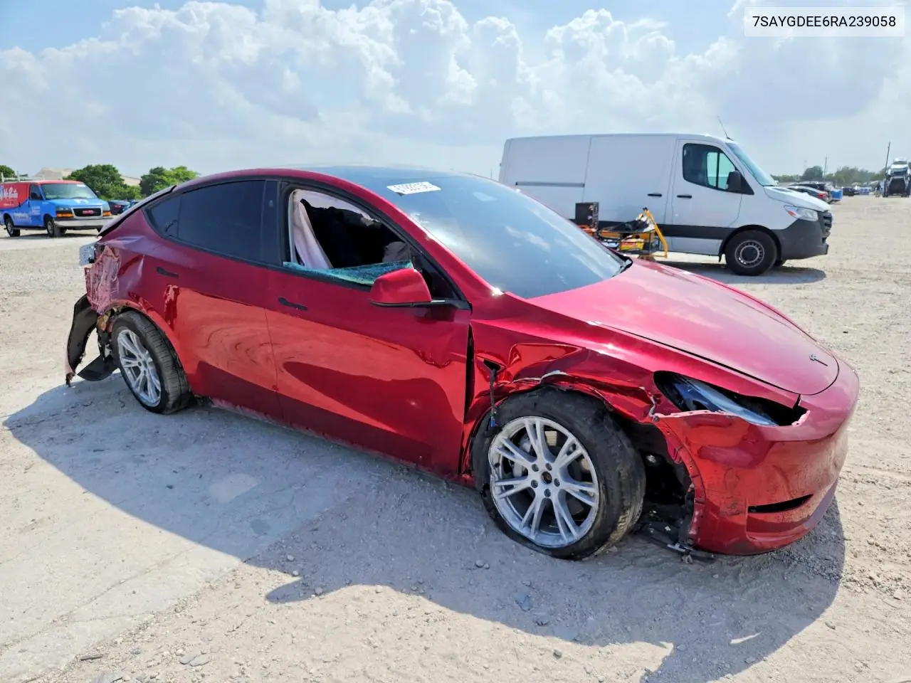 2024 Tesla Model Y VIN: 7SAYGDEE6RA239058 Lot: 61923156