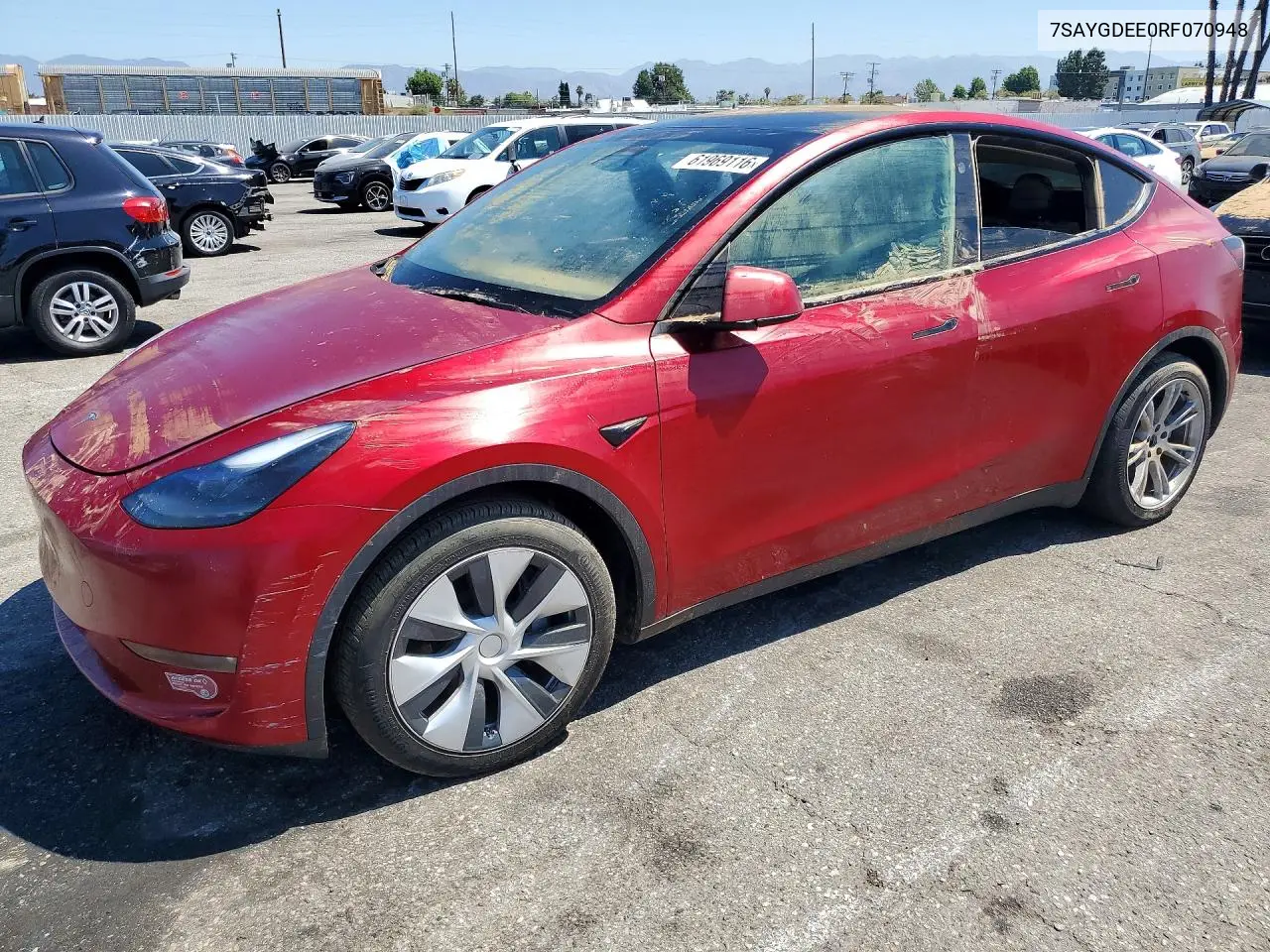 2024 Tesla Model Y VIN: 7SAYGDEE0RF070948 Lot: 61969116
