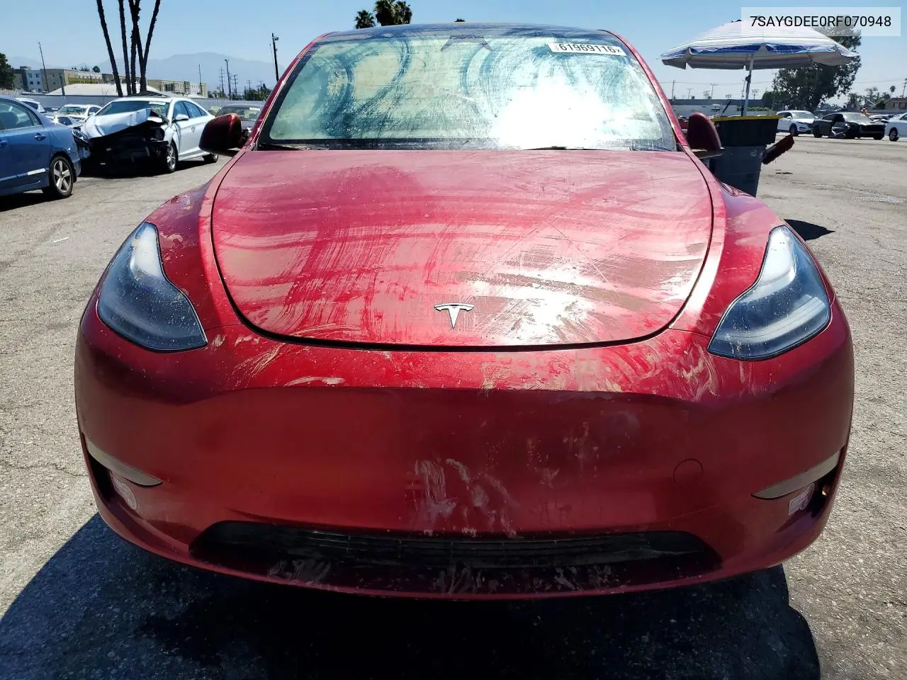 2024 Tesla Model Y VIN: 7SAYGDEE0RF070948 Lot: 61969116