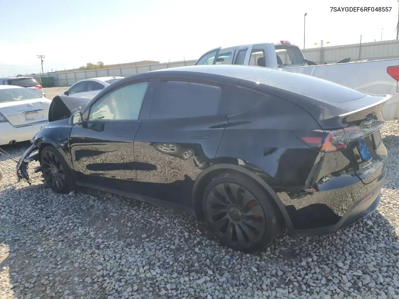 7SAYGDEF6RF048557 2024 Tesla Model Y