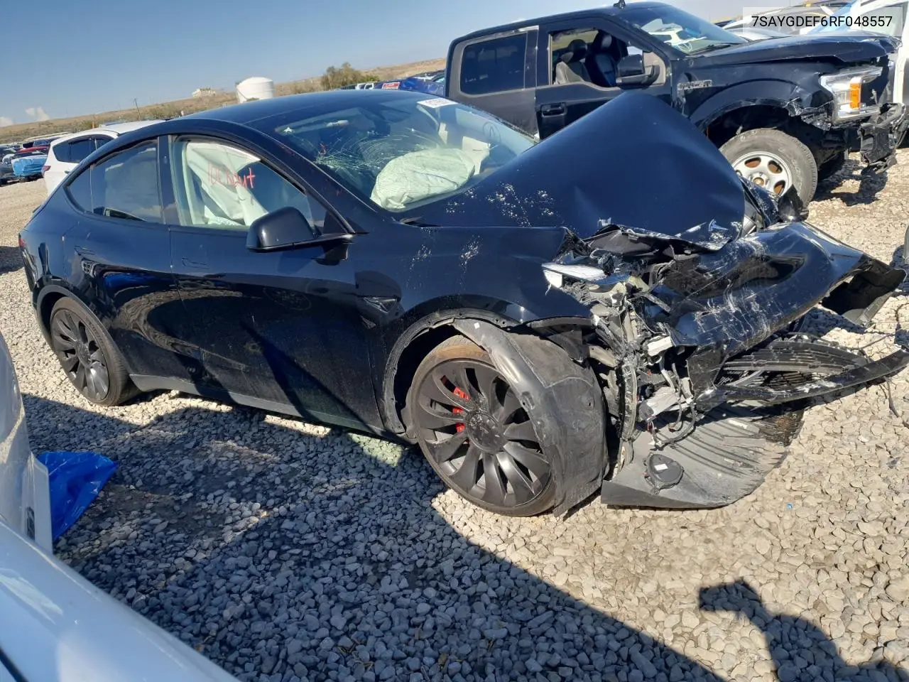 7SAYGDEF6RF048557 2024 Tesla Model Y