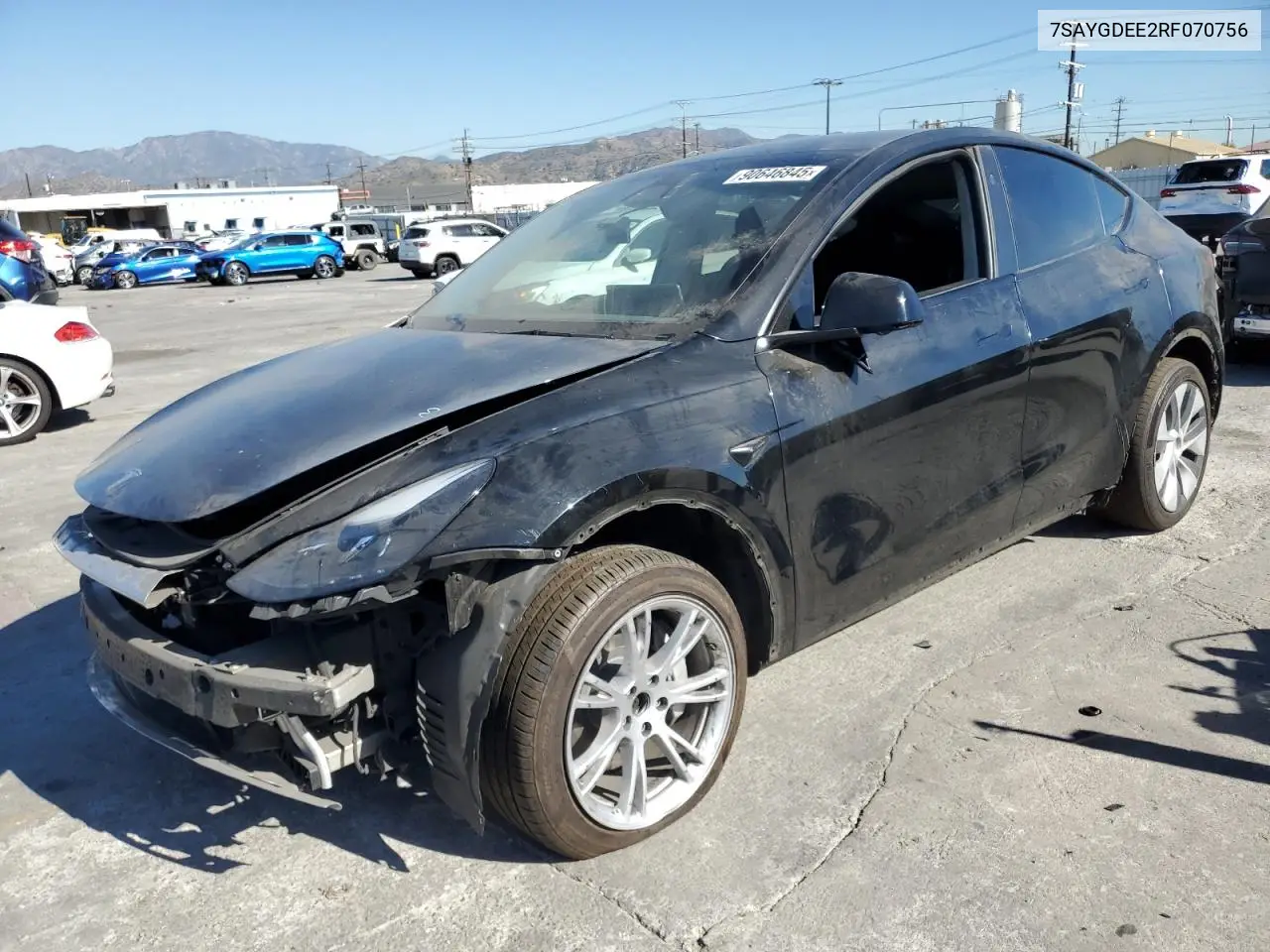 7SAYGDEE2RF070756 2024 Tesla Y