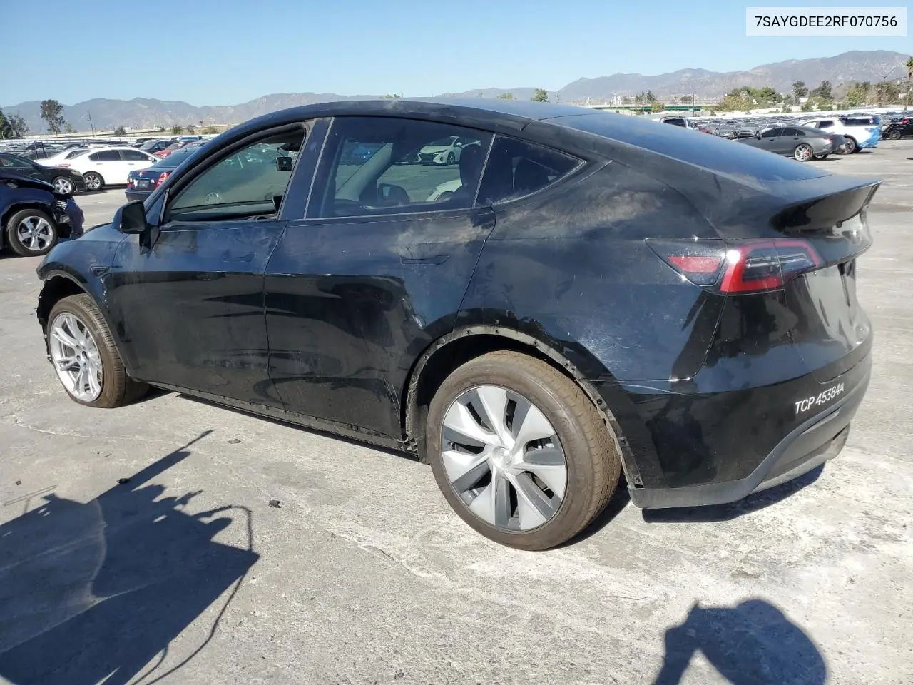 7SAYGDEE2RF070756 2024 Tesla Y