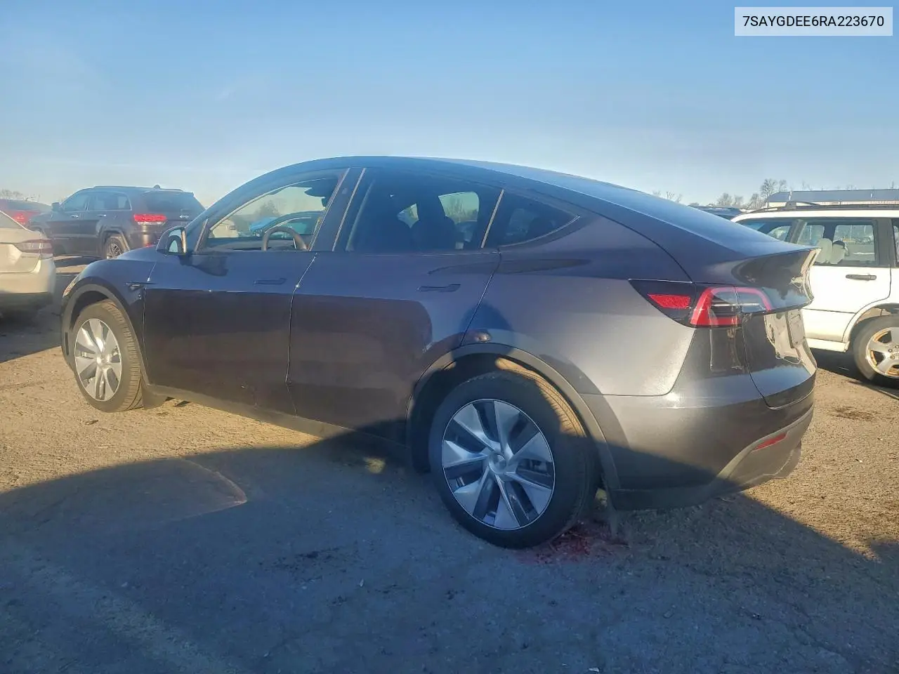 7SAYGDEE6RA223670 2024 Tesla Model Y