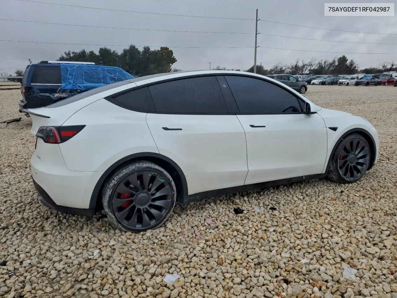 7SAYGDEF1RF042987 2024 Tesla Model Y