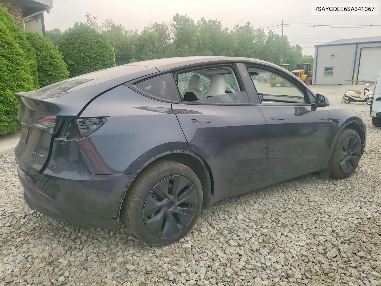 2025 Tesla Model Y VIN: 7SAYGDEE6SA341367 Lot: 60833636