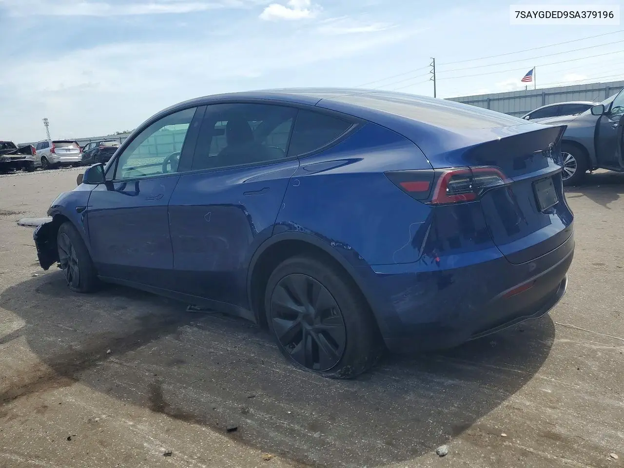 2025 Tesla Model Y VIN: 7SAYGDED9SA379196 Lot: 61679086
