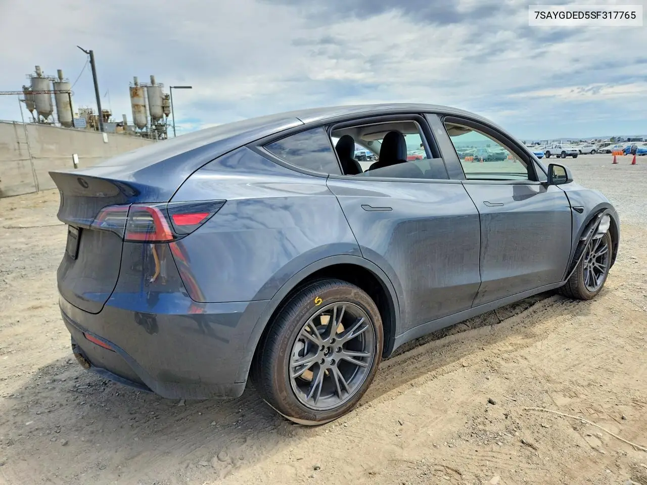 2025 Tesla Model Y VIN: 7SAYGDED5SF317765 Lot: 62055166