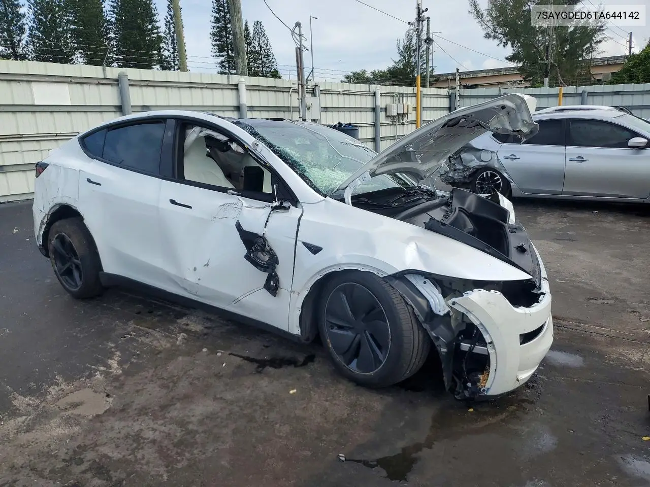 2026 Tesla Model Y VIN: 7SAYGDED6TA644142 Lot: 55088566