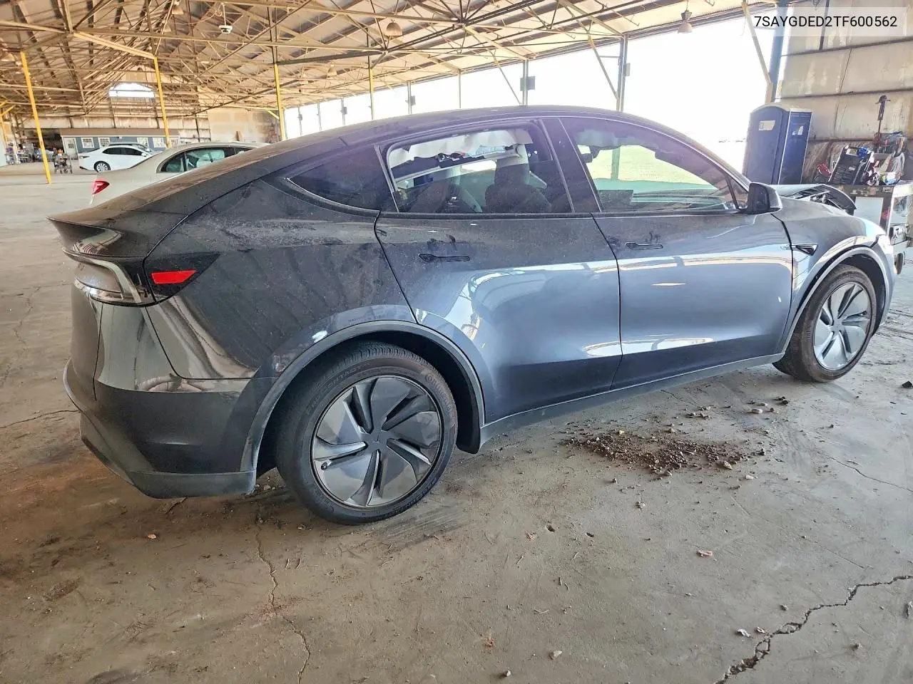 2026 Tesla Model Y VIN: 7SAYGDED2TF600562 Lot: 56696746