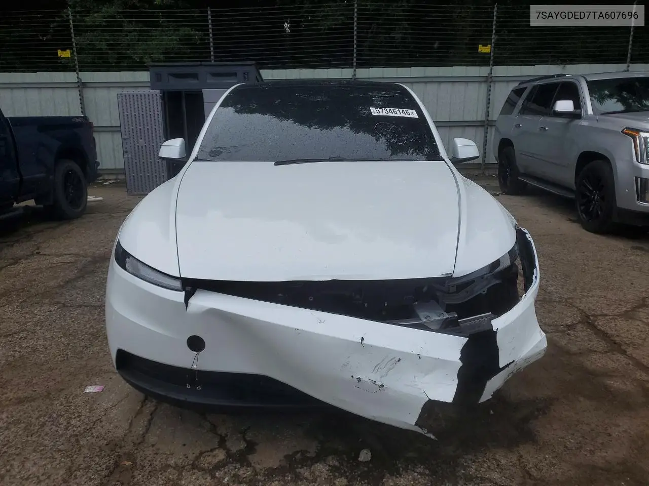 2026 Tesla Model Y VIN: 7SAYGDED7TA607696 Lot: 57346146