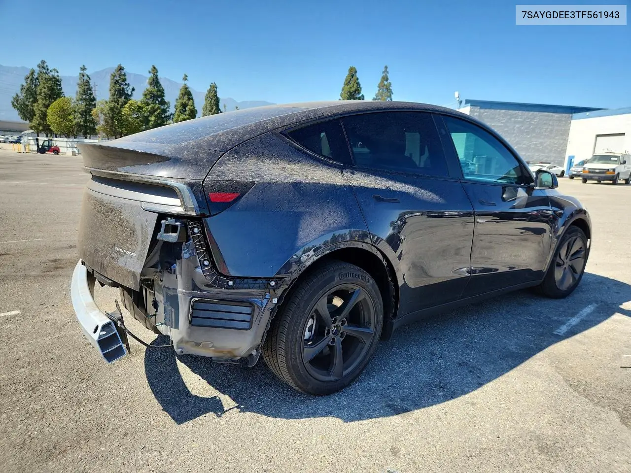 2026 Tesla Model Y VIN: 7SAYGDEE3TF561943 Lot: 57601206