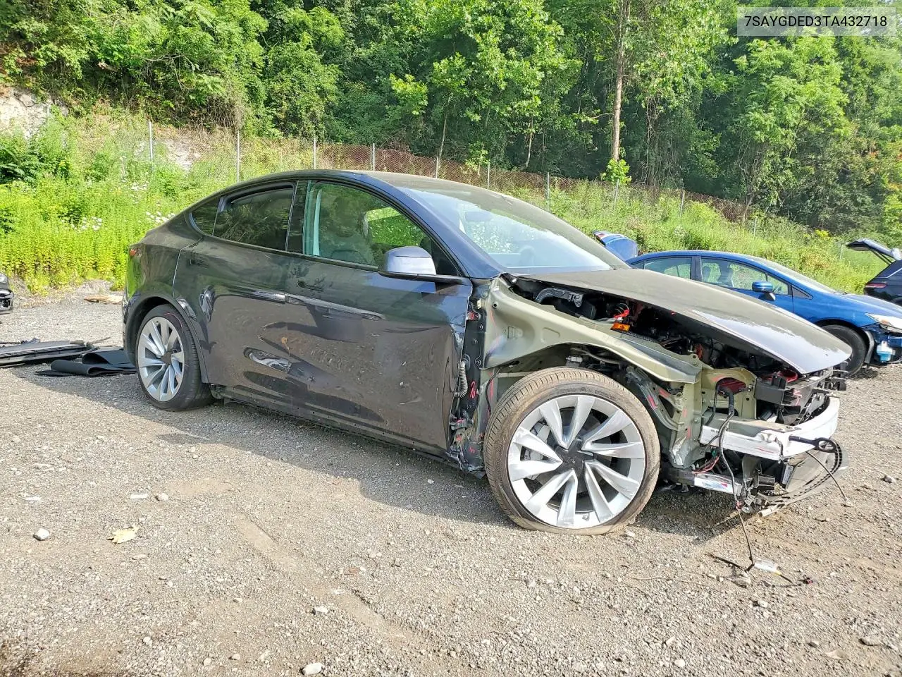 2026 Tesla Model Y VIN: 7SAYGDED3TA432718 Lot: 60577916