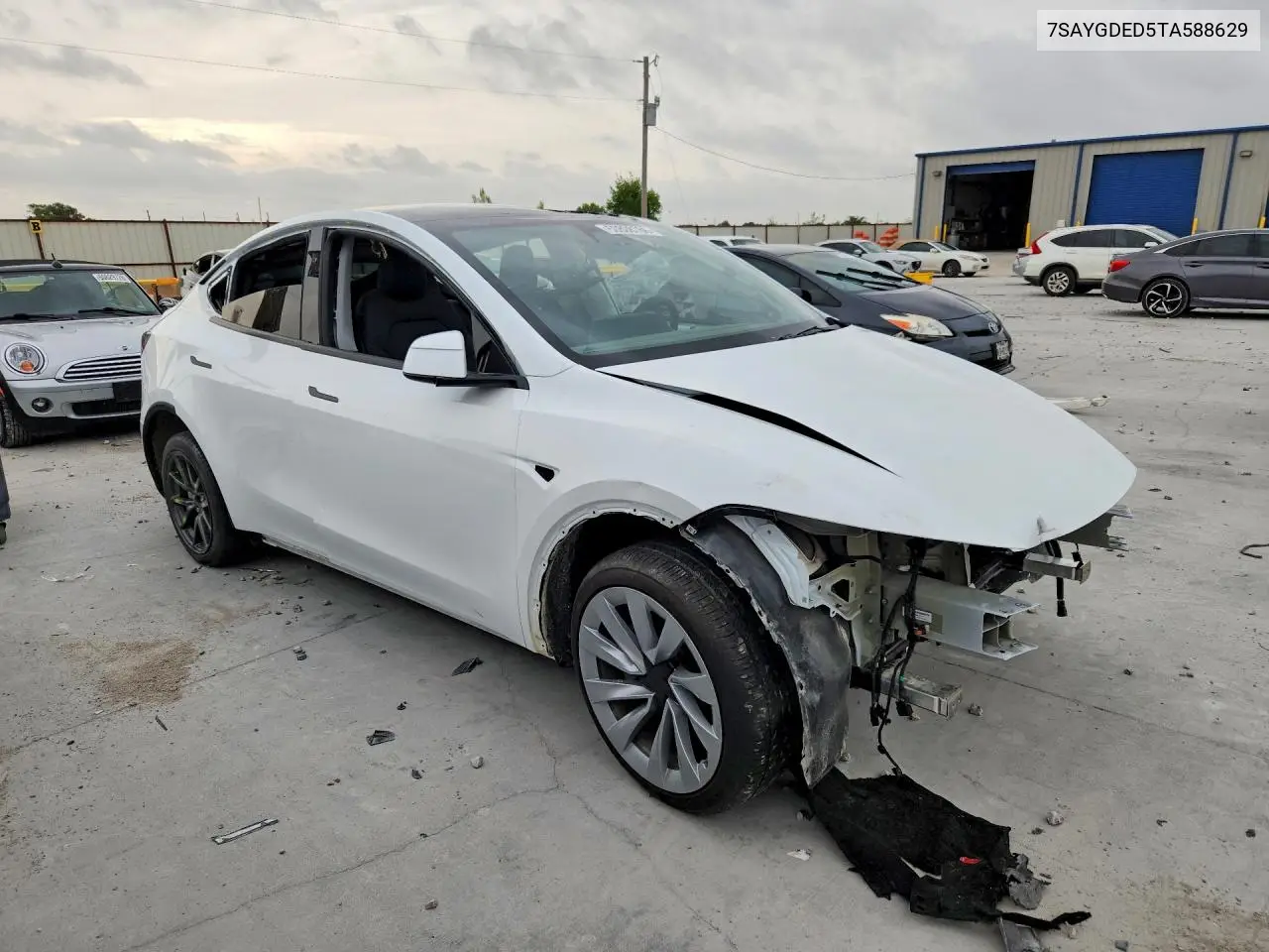 2026 Tesla Model Y VIN: 7SAYGDED5TA588629 Lot: 60808766