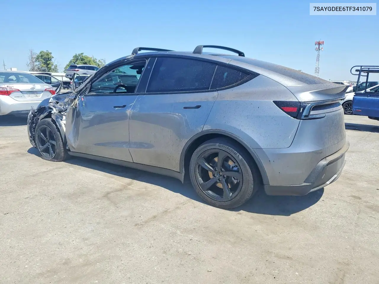 2026 Tesla Model Y VIN: 7SAYGDEE6TF341079 Lot: 61194436