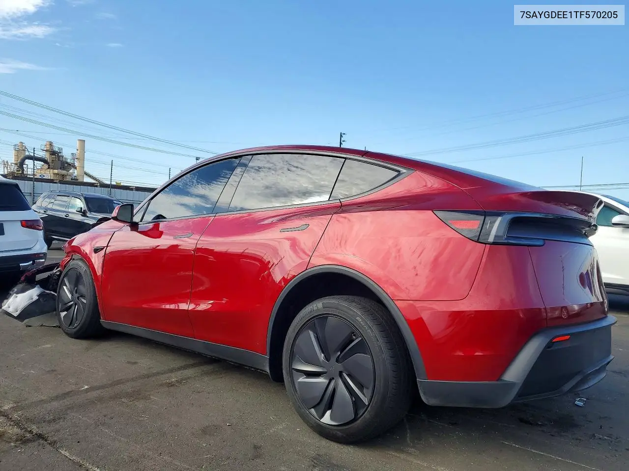 2026 Tesla Model Y VIN: 7SAYGDEE1TF570205 Lot: 62008496