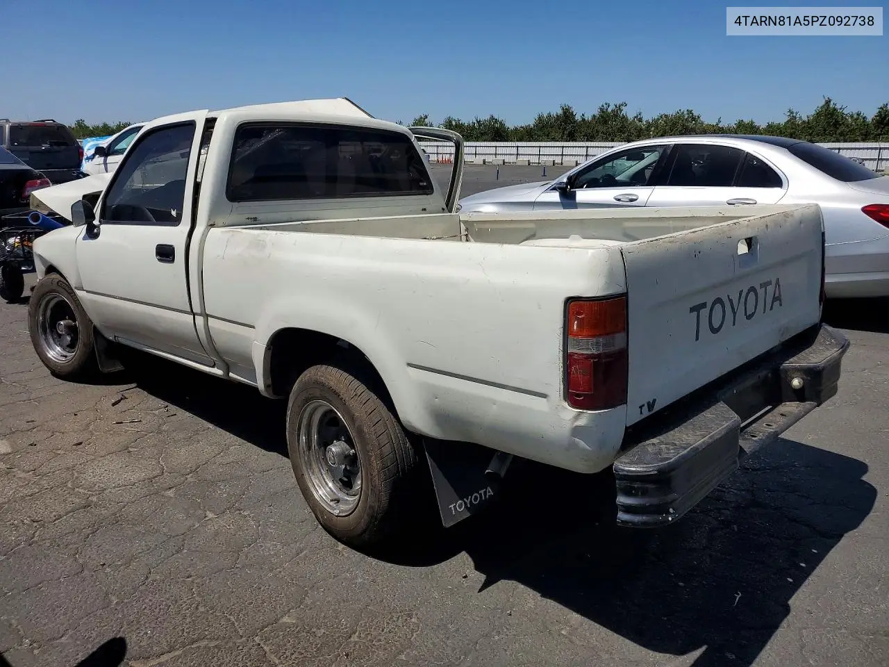 1993 Toyota Pickup 1/2 Ton Short Wheelbase Stb VIN: 4TARN81A5PZ092738 Lot: 59666926