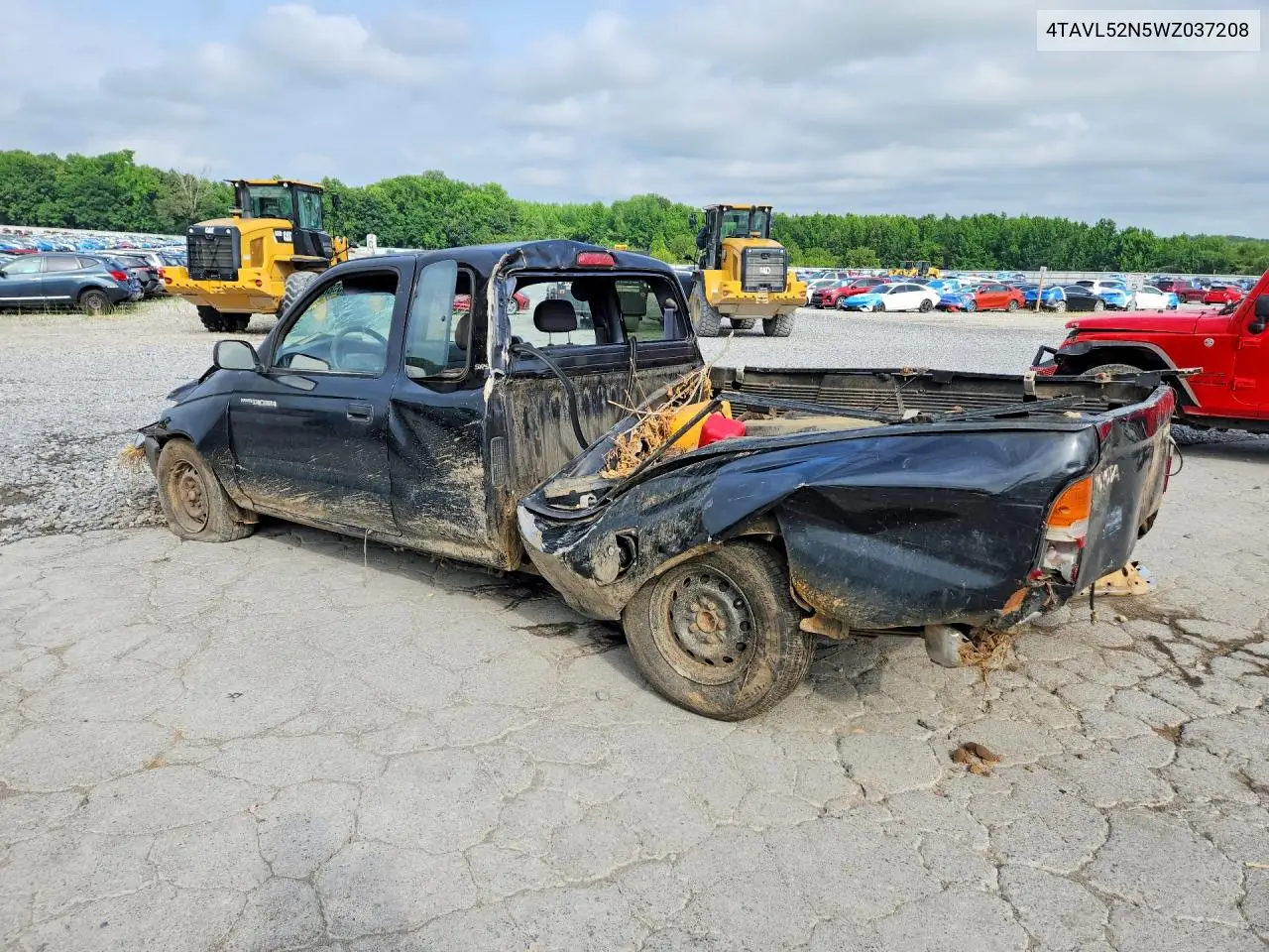 1998 Toyota Tacoma Xtracab VIN: 4TAVL52N5WZ037208 Lot: 55588396