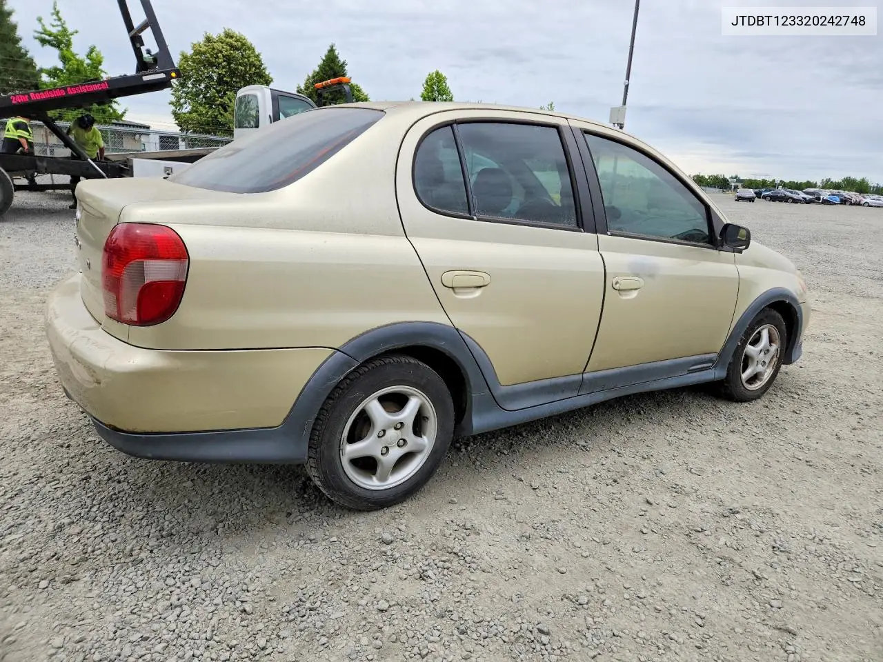 2002 Toyota Echo Base VIN: JTDBT123320242748 Lot: 58840416