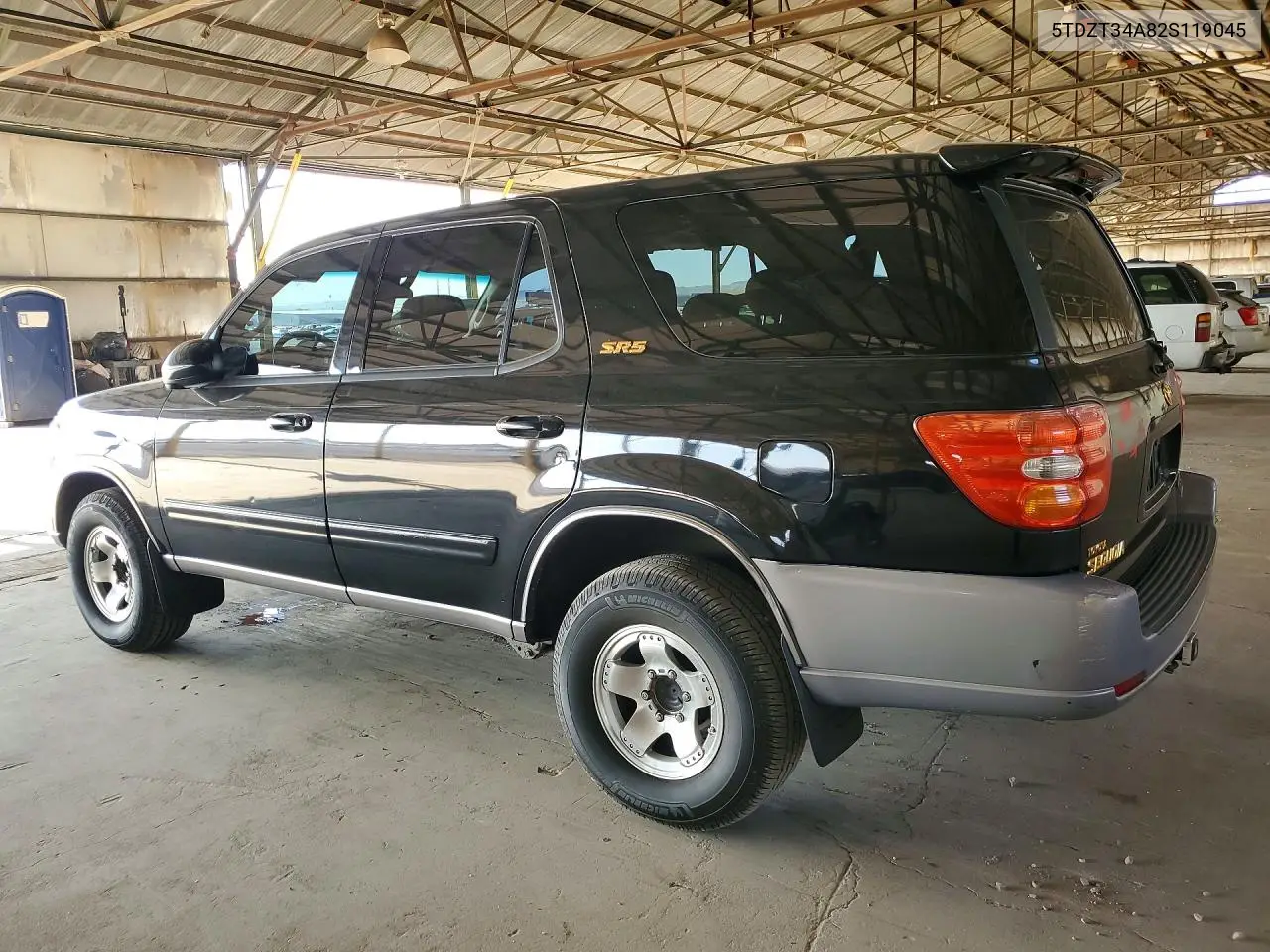 2002 Toyota Sequoia Sr5 VIN: 5TDZT34A82S119045 Lot: 58942956