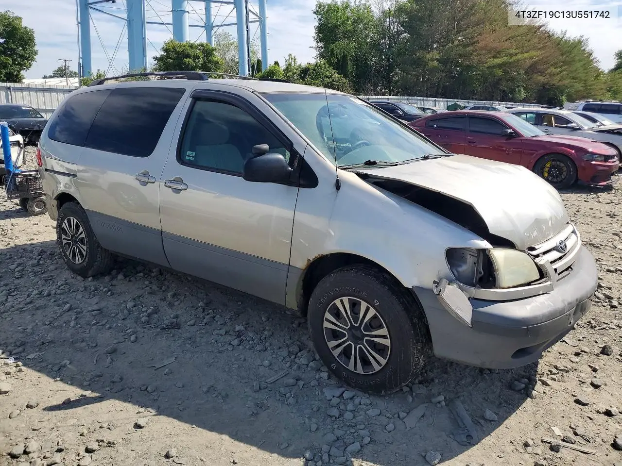 2003 Toyota Sienna Ce VIN: 4T3ZF19C13U551742 Lot: 56740556