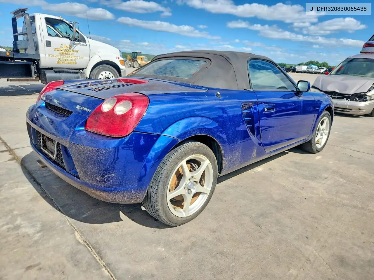2003 Toyota Mr2 Spyder VIN: JTDFR320830065438 Lot: 57693606