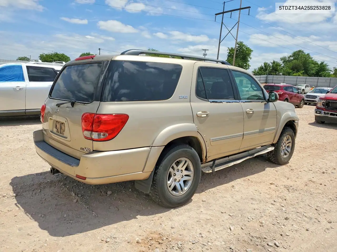 2005 Toyota Sequoia Sr5 VIN: 5TDZT34A25S253828 Lot: 52428536