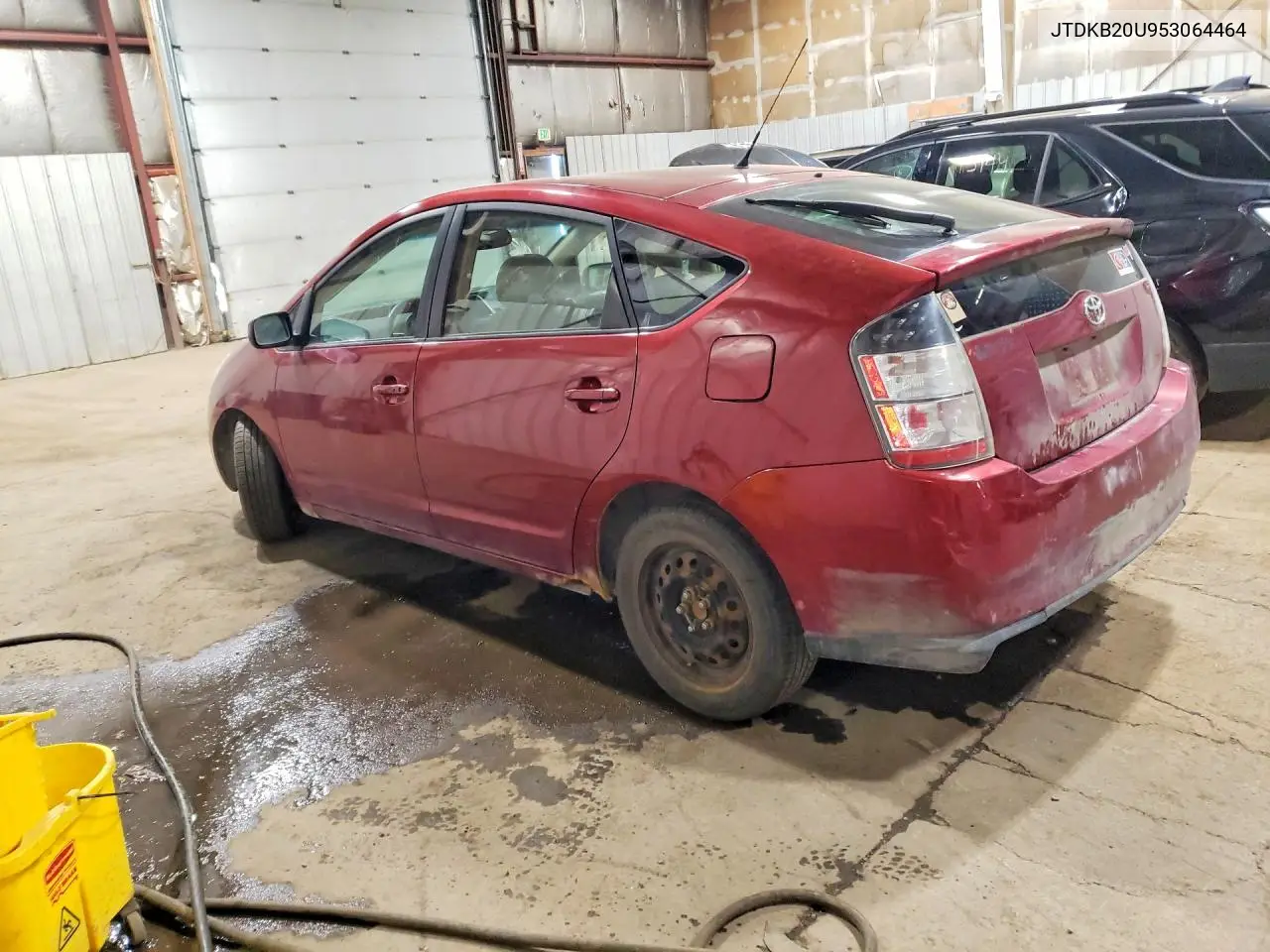 2005 Toyota Prius Base VIN: JTDKB20U953064464 Lot: 56887856
