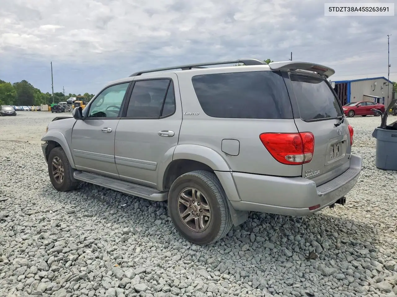 2005 Toyota Sequoia Limited VIN: 5TDZT38A45S263691 Lot: 56975996