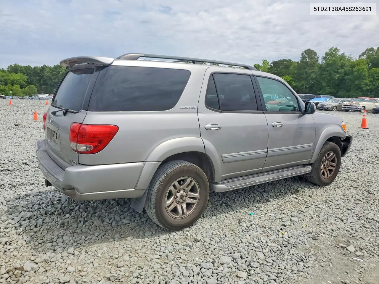 2005 Toyota Sequoia Limited VIN: 5TDZT38A45S263691 Lot: 56975996