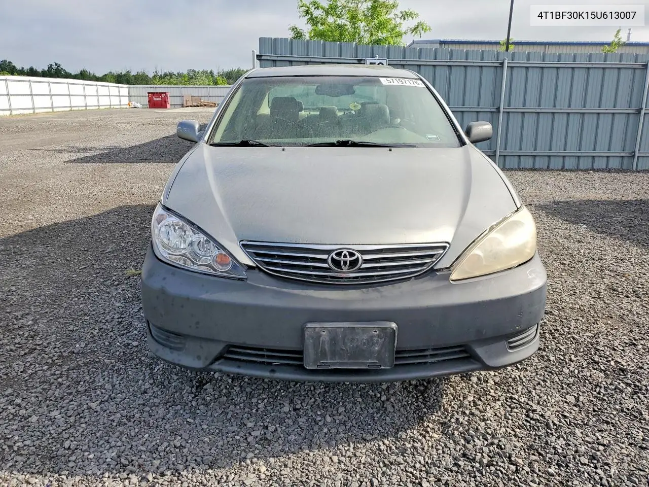 V (XV30)